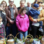 Święcenie pokarmów w Wielką Sobotę / Kamil Król / Radio Kielce