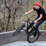 VI CK Jam - zawody BMX i MTB w trikach rowerowych / Krzysztof Żołądek / Radio Kielce