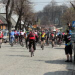 Inauguracja IX sezonu Świętokrzyskiej Ligi Rowerowej / Krzysztof Żołądek / Radio Kielce