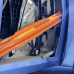 Specjalne stoisko poświęcone naprawom powypadkowym podczas targów Moto Show w Poznaniu / Robert Felczak / Radio Kielce