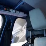 Specjalne stoisko poświęcone naprawom powypadkowym podczas targów Moto Show w Poznaniu / Robert Felczak / Radio Kielce