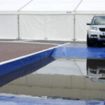 Specjalny tor z przeszkodami podczas największych targów motoryzacyjnych w Polsce / Robert Felczak / Radio Kielce