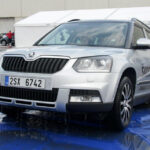 Specjalny tor z przeszkodami podczas największych targów motoryzacyjnych w Polsce / Robert Felczak / Radio Kielce