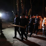 W Masłowie odbyła się msza święta, pod przewodnictwem biskupa Mariana Florczyka, po której wierni wyruszyli w Drodze Krzyżowej na lotnisko, gdzie w 1991 roku Papież Jan Paweł II odprawił nabożeństwo / Wojtek Habdas / Radio Kielce