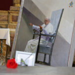 Kanonizacja - JPII obecny jest niemal w każdym zakątku Rzymu (26.04.2014) / Wojciech Habdas / Radio Kielce