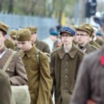 W przemarszu ulicami Kielc wzięli udział członkowie grup rekonstrukcyjnych / Stanisław Blinstrub / Radio Kielce