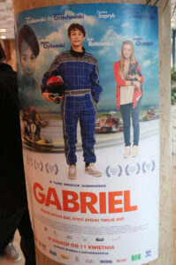 Premiera filmu "Gabriel" w Kieleckim Centrum Kultury. Plakat promujący obraz / Kamil Król / Radio Kielce