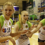 Trzeci mecz finału play off I ligi siatkarek: Karpaty Krosno - AZS KSZO Ostrowiec. Awans ostrowczanek do Orlen Ligi / Kamil Król / Radio Kielce