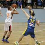 Fragment drugiego meczu finału play off II ligi UMKS Kielce - SKK Siedlce / Kamil Król / Radio Kielce