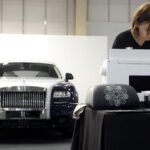 Rolls Royce i maszyna do szycia... / Robert Felczak / Radio Kielce