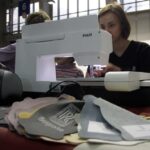 Rolls Royce i maszyna do szycia... / Robert Felczak / Radio Kielce