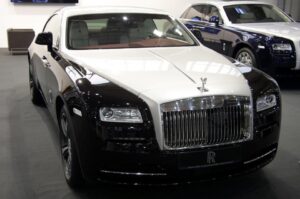 Rolls Royce i maszyna do szycia... / Robert Felczak / Radio Kielce