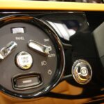 Rolls Royce i maszyna do szycia... / Robert Felczak / Radio Kielce