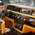 Rolls Royce i maszyna do szycia... / Robert Felczak / Radio Kielce