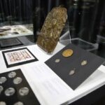 Wernisaż nowej wystawy pod tytułem "Trylogia. Dziwne materii pomieszanie". / Stanisław Blinstrub / Radio Kielce