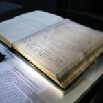 Wernisaż nowej wystawy pod tytułem "Trylogia. Dziwne materii pomieszanie". / Stanisław Blinstrub / Radio Kielce