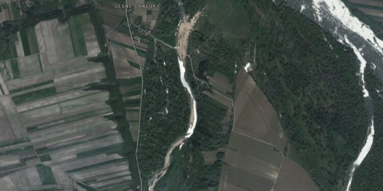Remont Wału w gminie Tarłów / Google Maps