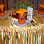 Dekoracje stołów, inspirowane różnymi stronami świata w Zespole Szkół Gastronomicznych i Hotelarskich w Sandomierzu. / Grażyna Szlęzak-Wójcik / Radio Kielce