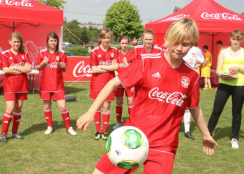 Coca-Cola Cup / mat. organizatora