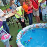 Festyn "Bądź zdrów jak ryba"  przygotowany przez Lokalną Grupę Rybacką "Między Nidą, a Pilicą" / Jarosław Dragan / Radio Kielce