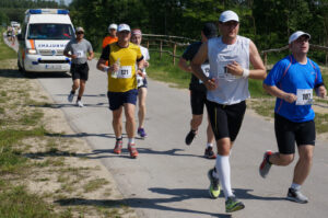 XXII Półmaraton Świętokrzyski imienia redaktora Mieczysława Kalety. Cieśle 2014 / Kamil Król / Radio Kielce