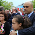 Pochód sympatyków SLD ulicą Sienkiewicza do parku miejskiego w Kielcach / Kamil Król / Radio Kielce