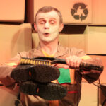 Premiera "Kukuryku na patyku, czyli o dwóch takich" w teatrze Kubuś / Kamil Król / Radio Kielce