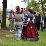 Korowód studencki Juwenalia 2014 - barwne przebrania studentów / Stanisław Blinstrub / Radio Kielce