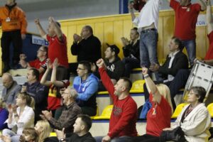 Rewanżowy mecz barażowy o wejście do I ligi piłkarek ręcznych: Ruch II Chorzów - Korona Handball Kielce / Kamil Król / Radio Kielce