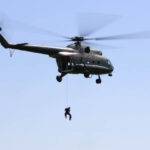 Masłów. Ćwiczenia jednostek antyterrorystycznych polskiej policji. / Wojciech Habdas / Radio Kielce