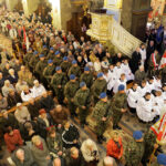 Mszą świętą w intencji Ojczyzny w Bazylice Katedralnej w Kielcach rozpoczęły się obchody rocznicy uchwalenia Konstytucji 3 Maja. / Wojciech Habdas / Radio Kielce