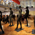 Wystawa "Abakanów" w Galerii Sztuki Współczesnej "Winda" w Kieleckim Centrum Kultury zainaugurowała festiwal Mody Off Fashion / Wojciech Habdas / Radio Kielce