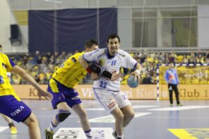 Drugi meczu finału play-off PGNiG Superligi piłkarzy ręcznych: Vive Targi Kielce - Orlen Wisła Płock / Kamil Król / Radio Kielce