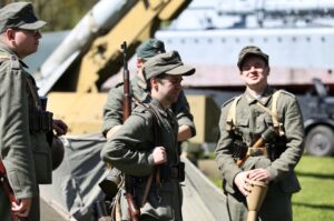 Piknik Historyczny w Muzeum Orła Białego w Skarżysku Kamiennej / Stanisław Blinstrub / Radio Kielce