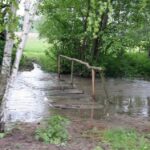 W miejscowości Przezwody w gminie Wilczyce wylała niewielka rzeka Opatówka / Robert Felczak / Radio Kielce