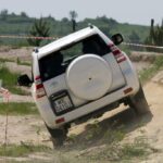 Właściciele terenowych samochodów koncernu Toyota spotkali się w Dębskiej Woli / Robert Felczak / Radio Kielce