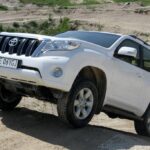 Właściciele terenowych samochodów koncernu Toyota spotkali się w Dębskiej Woli / Robert Felczak / Radio Kielce