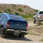 Właściciele terenowych samochodów koncernu Toyota spotkali się w Dębskiej Woli / Robert Felczak / Radio Kielce