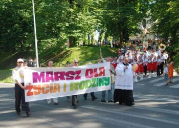 Sandomierski Marsz dla Życia i Rodziny / ks. Tomasz Lis