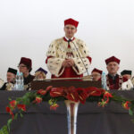 Prof. zw. dr. hab. Walery Pisarek otrzymał tytuł DOCTORA HONORIS CAUSA / Piotr Michalski / Radio Kielce