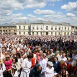 Procesja Bożego Ciała w centrum Kielc / Stanisław Blinstrub / Radio Kielce