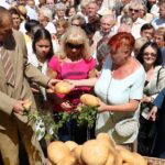 Procesja Bożego Ciała w centrum Kielc / Stanisław Blinstrub / Radio Kielce