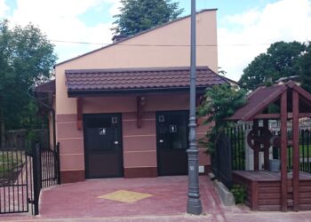 Toaleta w Pierzchnicy / Paweł Klepka / Radio Kielce