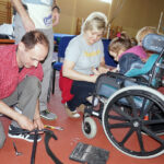 50 wózków inwalidzkich trafiło do niepełnosprawnych kielczan / Iwona Murawska / Radio Kielce