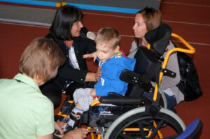 50 wózków inwalidzkich trafiło do niepełnosprawnych kielczan / Iwona Murawska / Radio Kielce