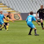 Finał turnieju im. Włodzimierza Smolarka U-12 reprezentacje województw śląskiego i świętokrzyskiego. / Stanisław Blinstrub / Radio Kielce