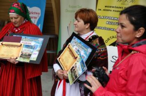 Koncert laureatów 38. Buskich Spotkań z Folklorem i 15. edycja Wojewódzkiego Konkursu "Nasze kulinarne dziedzictwo – smaki regionów" / Stanisław Blinstrub / Radio Kielce