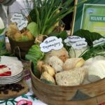 Koncert laureatów 38. Buskich Spotkań z Folklorem i 15. edycja Wojewódzkiego Konkursu "Nasze kulinarne dziedzictwo – smaki regionów" / Stanisław Blinstrub / Radio Kielce