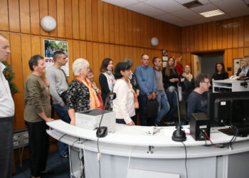 Grupa serbskiej Polonii z wizytą w Kielcach. W programie także zwiedzanie rozgłośni Radia Kielce. / Stanisław Blinstrub / Radio Kielce