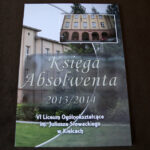 Rozdanie świadectw maturalnych w VI LO imienia Juliusza Słowackiego w Kielcach / Kamil Król / Radio Kielce